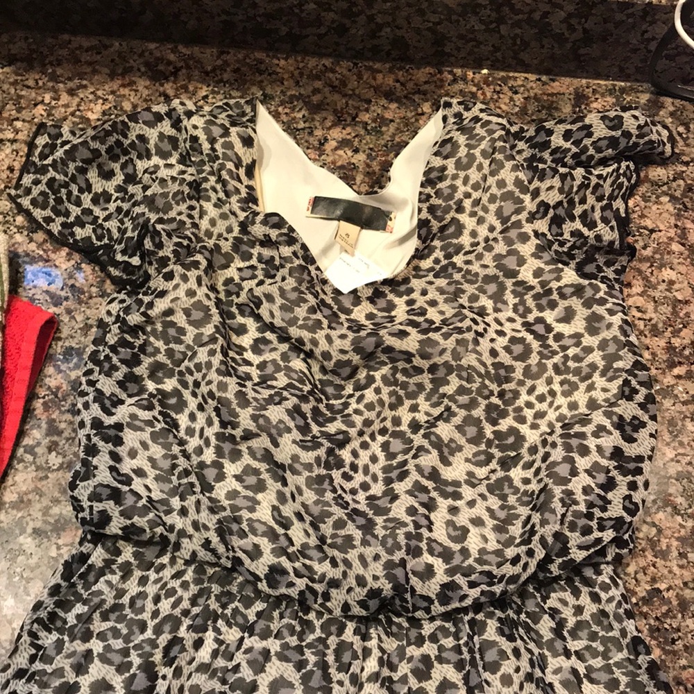 Girls dress Never worn, still has tag.  Size 8